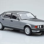 BMW 7er E32 740i Silber MCG 1:18