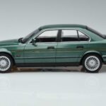 BMW Alpina B10 4.6 E34 Grün MCG 1:18