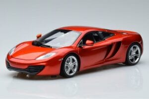 McLaren MP4-12C Coupé Mit Stig Top Gear Figur Minichamps 1:18