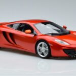 McLaren McLaren MP4-12C Coupé Mit Stig Top Gear Figur Minichamps 1:18 1:18 Metall
