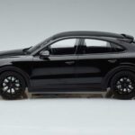 Porsche Porsche Cayenne S Coupe Minichamps 1:18 1:18 Metall