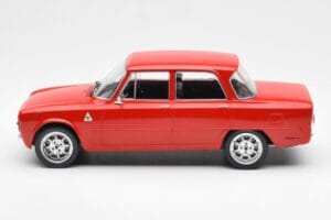 Alfa Romeo Giulia Nuova Super Rot Custom Wheels MCG 1:18 MCG18333 Metall – Bild 3 von 6