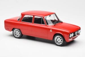 Alfa Romeo Giulia Nuova Super Rot Custom Wheels MCG 1:18 MCG18333 Metall – Bild 4 von 6