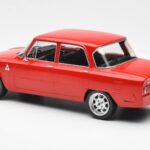 Alfa Romeo Giulia Nuova Super Rot Custom Wheels MCG 1:18 - image 5 of 6