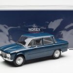 Alfa Romeo Giulia TI Petrol Blau Norev 1:18 - image 6 of 6