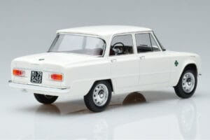 Alfa Romeo Giulia Ti Super Norev 1:18 187970 Metall – Bild 2 von 6