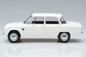 Alfa Romeo Giulia Ti Super Norev 1:18 187970 Metall – Bild 3 von 6