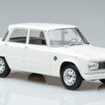 Alfa Romeo Giulia Ti Super Norev 1:18 187970 Metall - image 4 of 6