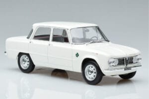 Alfa Romeo Giulia Ti Super Norev 1:18 187970 Metall – Bild 4 von 6
