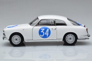 Alfa Romeo Giulietta SV #34 Targa Florio 1960 Kyosho 1:18 08957C Metall – Bild 4 von 9