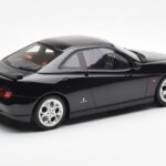 Alfa Romeo GTV V6 916 Schwarz Otto 1:18 - image 2 of 6