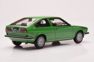 Alfa Romeo Alfasud Sprint Grün Otto 1:18 OT1043 Resin – Bild 2 von 6