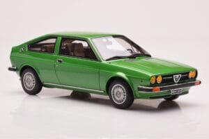 Alfa Romeo Alfasud Sprint Grün Otto 1:18 OT1043 Resin – Bild 4 von 6