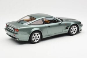 Aston Martin V8 Vantage Grün GT Spirit 1:18 GT345 Resin – Bild 2 von 6