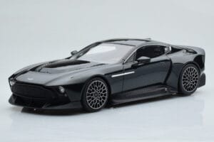 Aston Martin Victor Schwarz GT Spirit 1:18