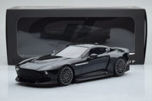 Aston Martin Victor Schwarz GT Spirit 1:18 GT428 Resin – Bild 6 von 6