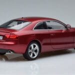 Audi A5 B8 Granatrot Norev 1:18 188352 Metall - image 3 of 7