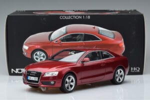Audi A5 B8 Granatrot Norev 1:18 188352 Metall – Bild 7 von 7