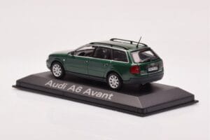 Audi A6 C5 Avant Grün Minichamps 1:43 5010106213 Metall – Bild 3 von 4