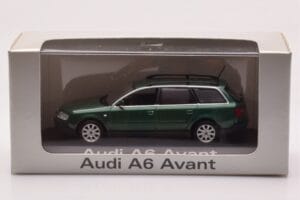 Audi A6 C5 Avant Grün Minichamps 1:43 5010106213 Metall – Bild 4 von 4