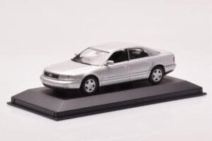 Audi A8 D2 Silber Minichamps 1:43 433013006 Metall – Bild 2 von 4