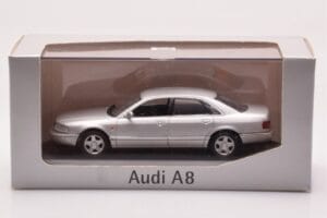 Audi A8 D2 Silber Minichamps 1:43 433013006 Metall – Bild 4 von 4