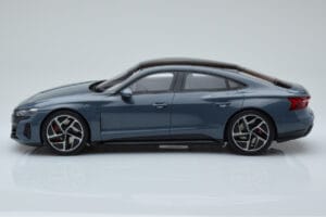 Audi E-Tron GT Grau GT Spirit 1:18 GT393 Resin – Bild 3 von 6