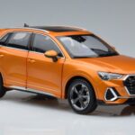 Audi Q3 F3 Orange FAW 1:18 05730Q32019 Metall - image 5 of 7