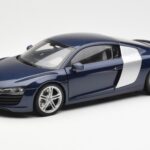 Audi R8 4.2 FSI V8 Blau Kyosho 1:18