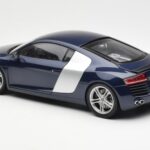 Audi R8 4.2 FSI V8 Blau Kyosho 1:18 - image 7 of 8