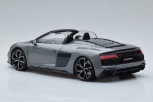 Audi R8 Spyder Performance Nardo Grau Kengfai 1:18 VAKF-0352 Metall – Bild 8 von 11