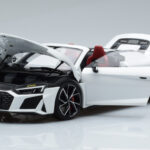 Audi R8 Spyder Performance Weiss Kengfai 1:18 - image 2 of 11