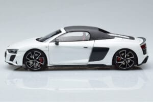 Audi R8 Spyder Performance Weiss Kengfai 1:18 VAKF-0351 Metall – Bild 4 von 11
