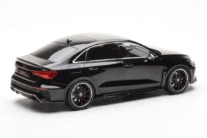 Audi RS3 8Y Limousine Schwarz MCG 1:18 MCG18450 Metall – Bild 2 von 6