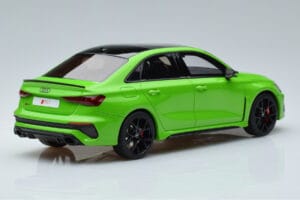 Audi RS3 8Y Limousine Grün GT Spirit 1:18 GT414 Resin – Bild 2 von 6