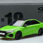 Audi RS3 8Y Limousine Grün GT Spirit 1:18 - image 6 of 6