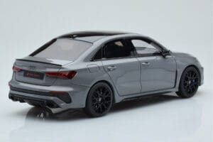 Audi RS3 8Y Limousine Performance Edition Grau GT Spirit 1:18 GT885 Resin – Bild 2 von 6