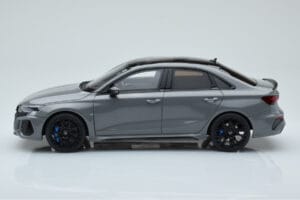 Audi RS3 8Y Limousine Performance Edition Grau GT Spirit 1:18 GT885 Resin – Bild 3 von 6