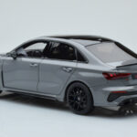 Audi RS3 8Y Limousine Performance Edition Grau GT Spirit 1:18 - image 5 of 6