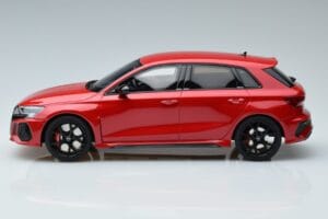 Audi RS3 8Y Sportback Rot GT Spirit 1:18 GT378 Resin – Bild 3 von 6