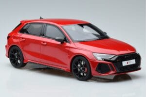Audi RS3 8Y Sportback Rot GT Spirit 1:18 GT378 Resin – Bild 4 von 6