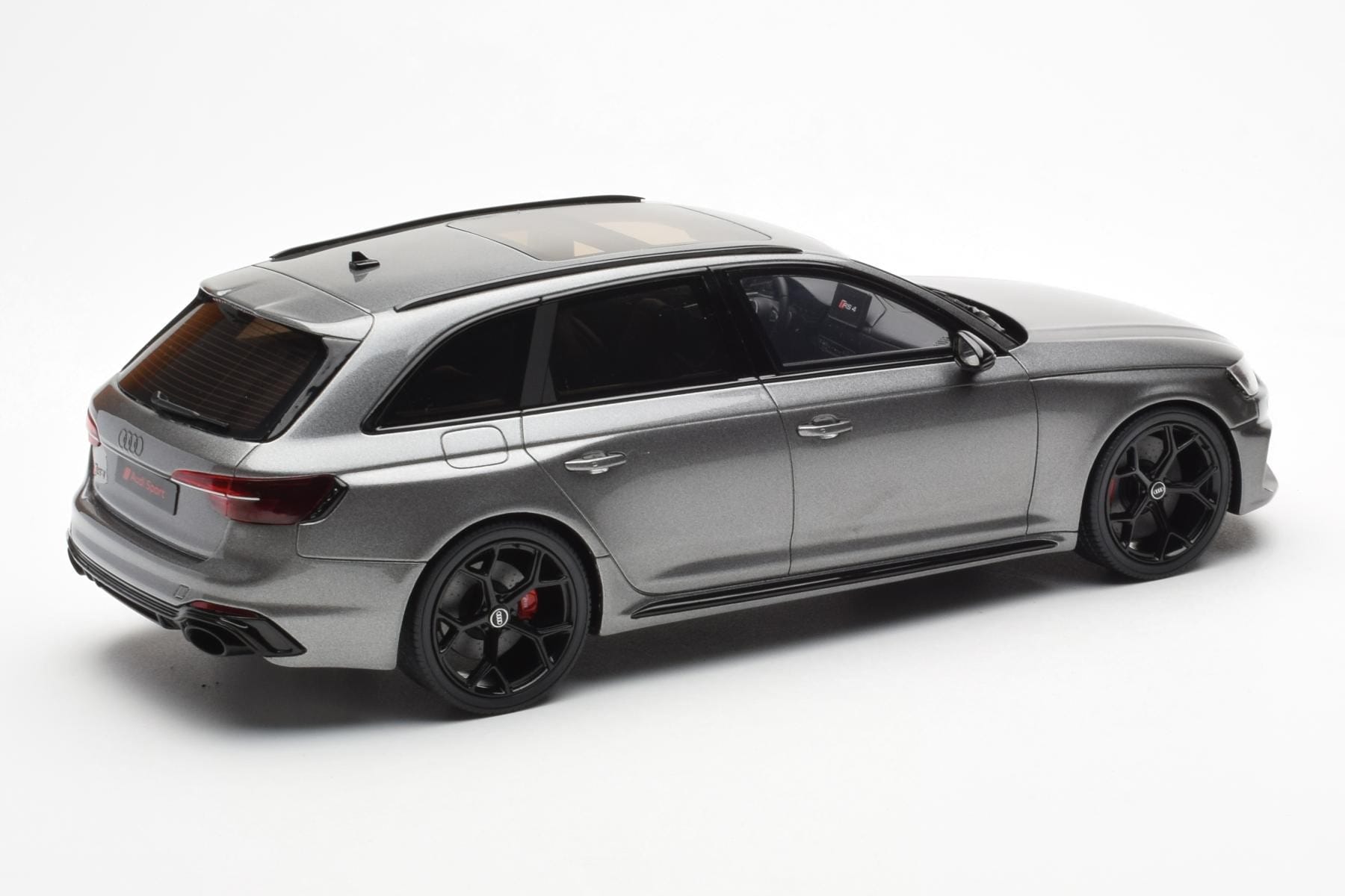 Audi RS4 B9 Avant Competition Daytona Grau GT Spirit 1:18 GT456 Resin – Bild 2 von 6