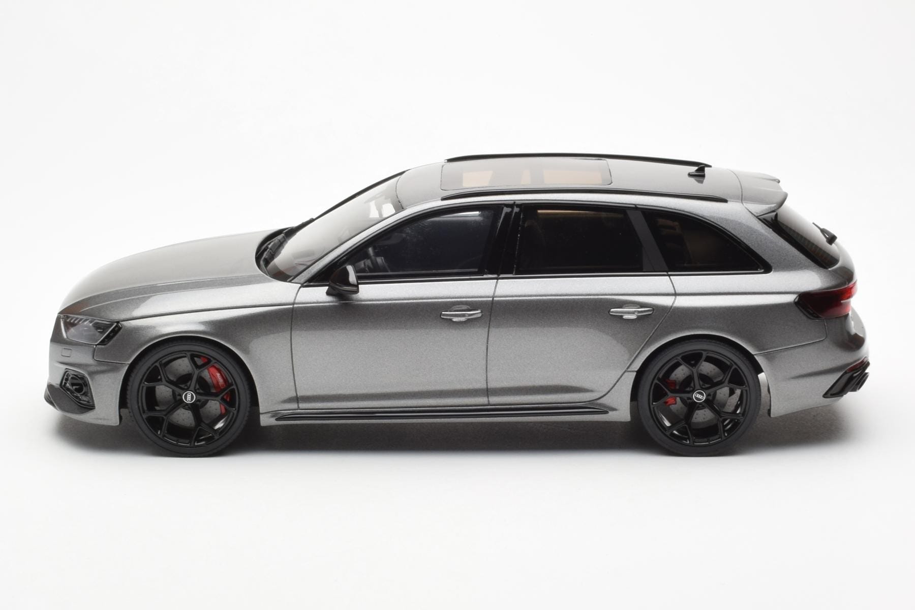 Audi RS4 B9 Avant Competition Daytona Grau GT Spirit 1:18 GT456 Resin – Bild 3 von 6