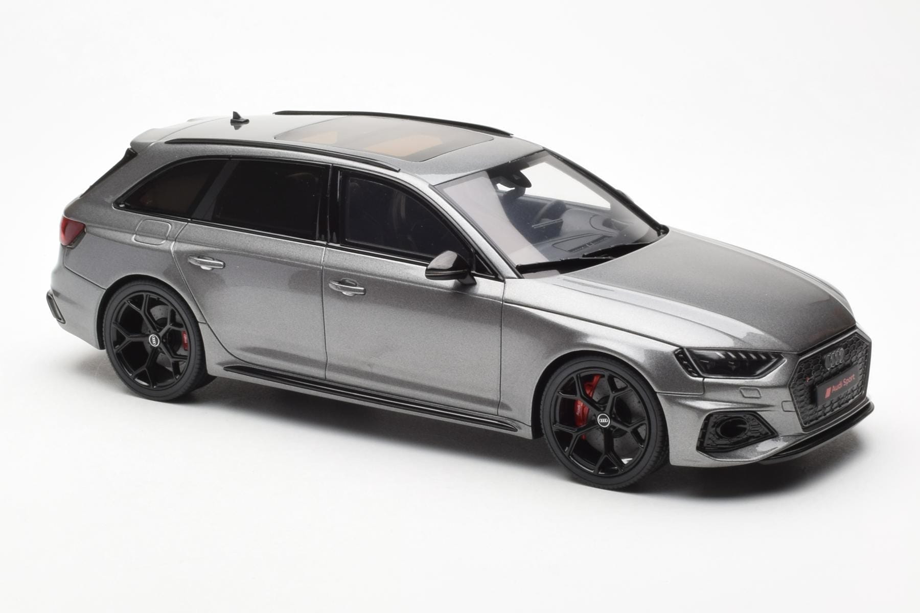 Audi RS4 B9 Avant Competition Daytona Grau GT Spirit 1:18 GT456 Resin – Bild 4 von 6