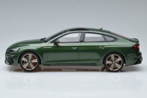 Audi RS5 B9 Sportback Sonoma Grün Asia Edition GT Spirit 1:18 CLDC018 Resin – Bild 3 von 6