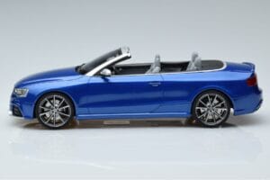 Audi RS5 B8 Cabriolet Blau GT Spirit 1:18 ZM053 Resin – Bild 3 von 6