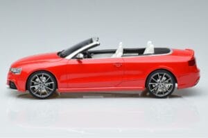 Audi RS5 B8 Cabriolet Rot GT Spirit 1:18 GT724 Resin – Bild 3 von 5