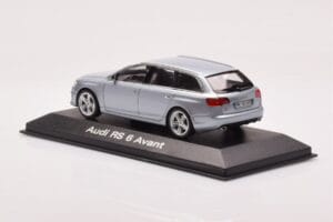 Audi RS6 C6 Monza Silber Minichamps 1:43 5010710213 Metall – Bild 3 von 4