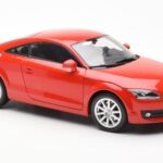 Audi TT 8J Rot Metallic Minichamps 1:18 - image 6 of 8