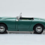Austin-Healey Sprite Grün Kyosho 1:18 - image 5 of 8